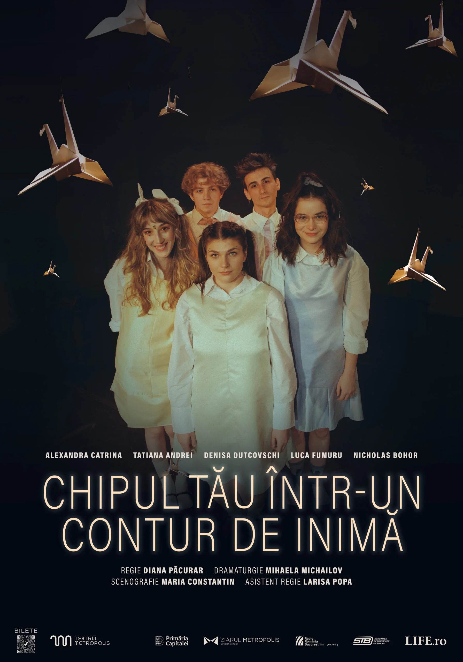 CHIPUL TĂU ÎNTR-UN CONTUR DE INIMĂ